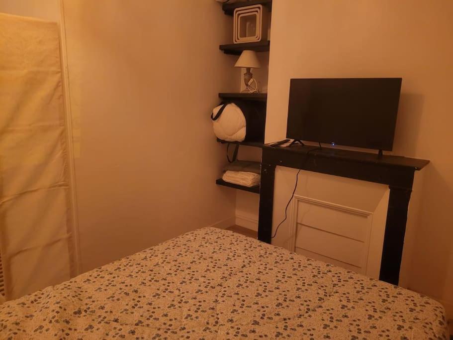 Charmant Appartement Pres De Montmartre Paris Eksteriør billede